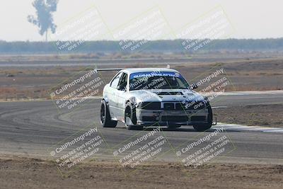 media/Nov-12-2022-GTA Finals Buttonwillow (Sat) [[f6daed5954]]/Group 3/Session 2 (Sunrise)/